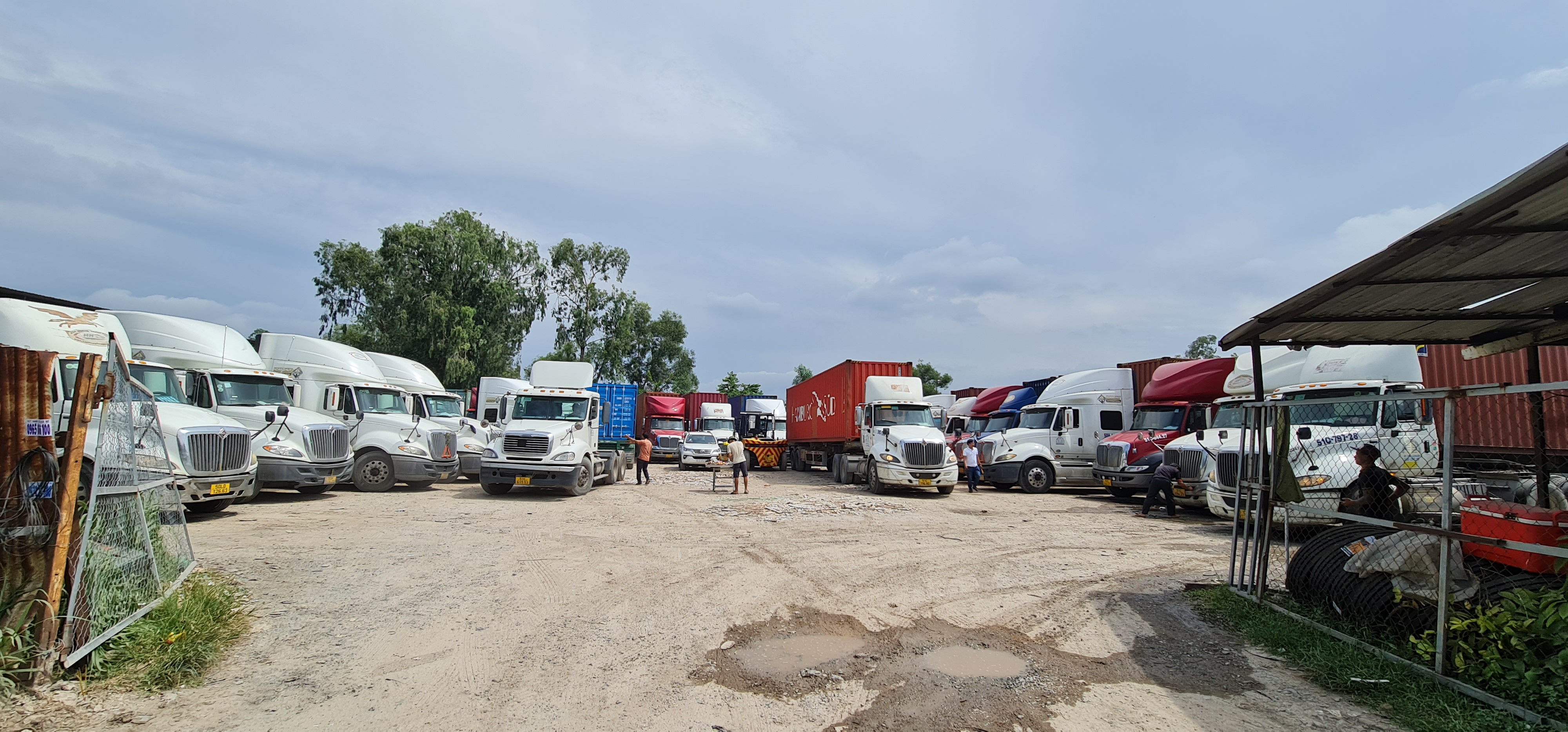 Hình ảnh hoạt động Huy Hoàng Transport 4